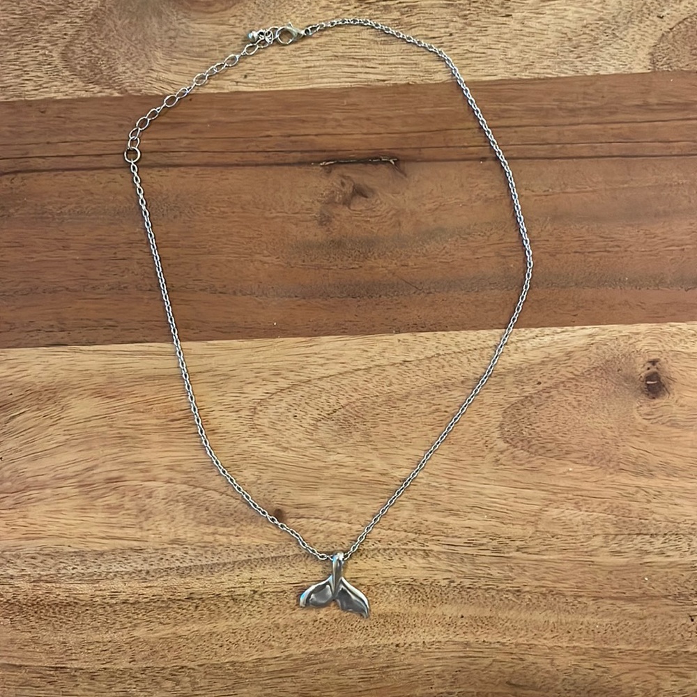 Whales tail necklace
